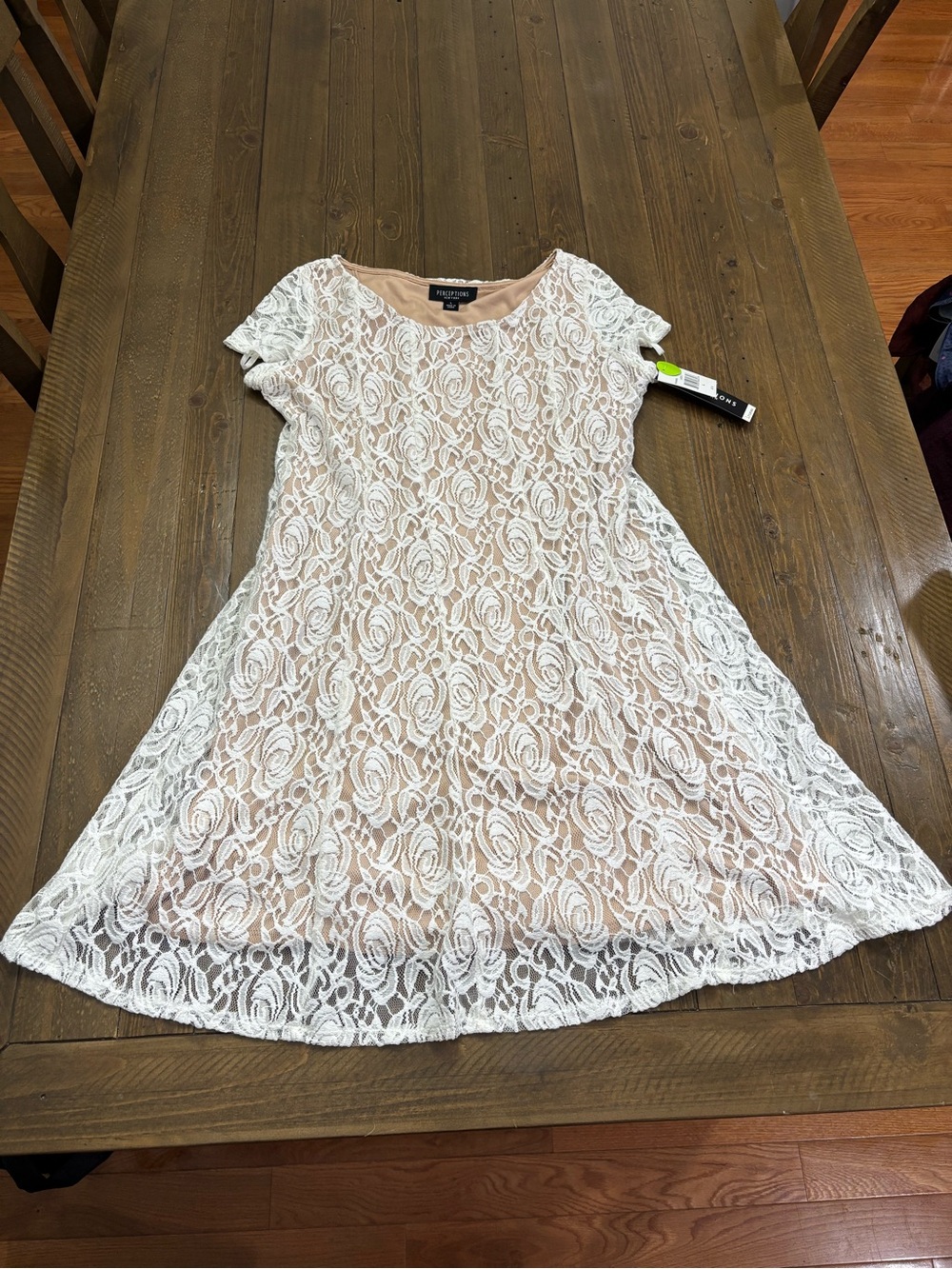 Perceptions Knee-Length White Lace Dress